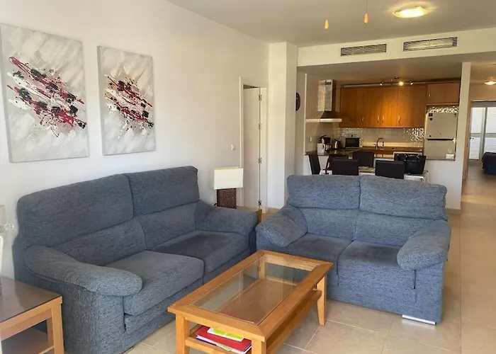 Spacious And Luxurious *