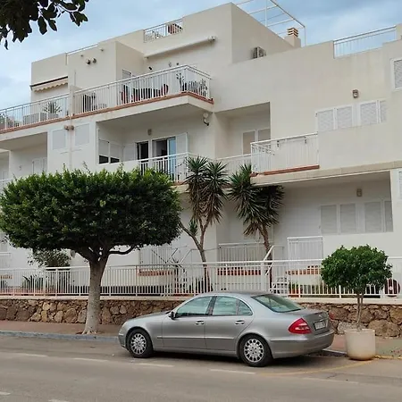 Spacious And Luxurious Apartamento